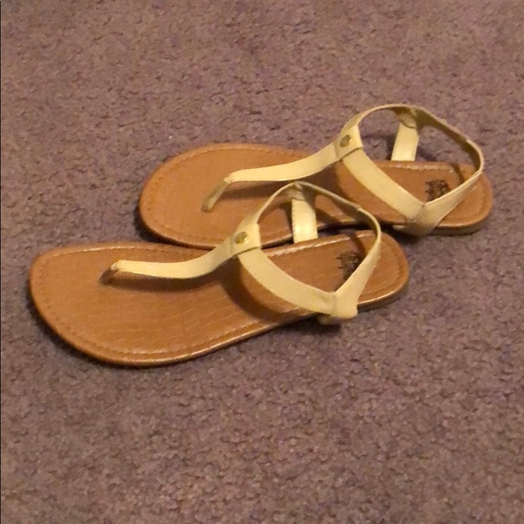 Sandals! - Picture 2 of 2